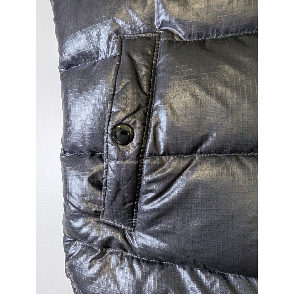 J.Crew Black Quilted Puffer Vest Down Snap Zip Minimalist Women XS - Picture 8 of 9